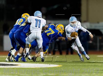 Thumbnail 2 in Central Valley vs West Mifflin (WPIAL Class AAA Semifinal) photogallery.