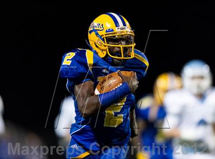 Thumbnail 2 in Central Valley vs West Mifflin (WPIAL Class AAA Semifinal) photogallery.