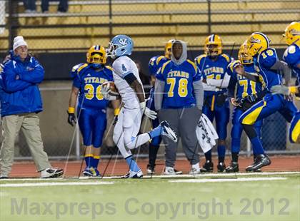 Thumbnail 3 in Central Valley vs West Mifflin (WPIAL Class AAA Semifinal) photogallery.
