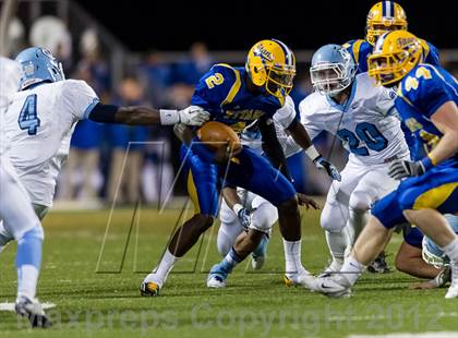 Thumbnail 1 in Central Valley vs West Mifflin (WPIAL Class AAA Semifinal) photogallery.