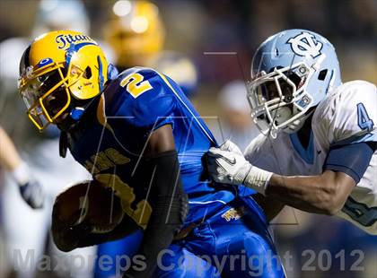 Thumbnail 1 in Central Valley vs West Mifflin (WPIAL Class AAA Semifinal) photogallery.