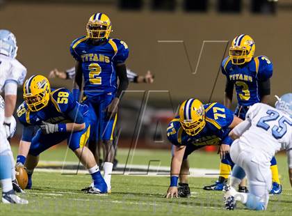 Thumbnail 3 in Central Valley vs West Mifflin (WPIAL Class AAA Semifinal) photogallery.