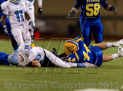 Thumbnail 1 in Central Valley vs West Mifflin (WPIAL Class AAA Semifinal) photogallery.