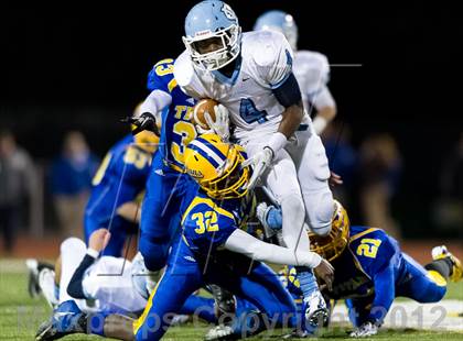 Thumbnail 2 in Central Valley vs West Mifflin (WPIAL Class AAA Semifinal) photogallery.