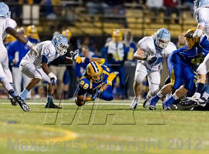 Thumbnail 3 in Central Valley vs West Mifflin (WPIAL Class AAA Semifinal) photogallery.