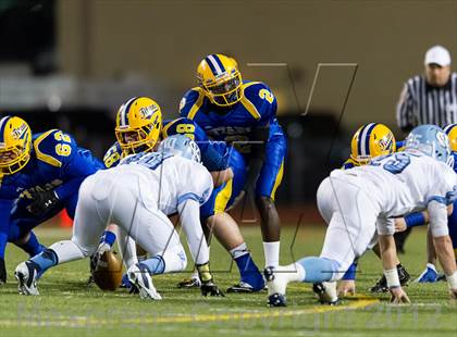 Thumbnail 1 in Central Valley vs West Mifflin (WPIAL Class AAA Semifinal) photogallery.