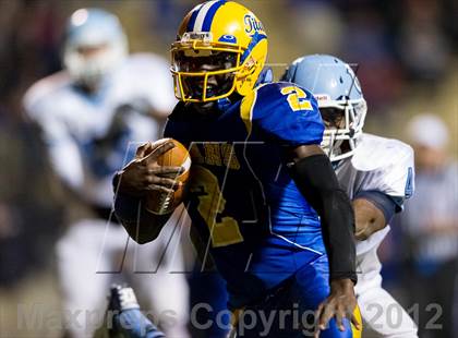 Thumbnail 2 in Central Valley vs West Mifflin (WPIAL Class AAA Semifinal) photogallery.