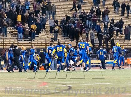 Thumbnail 3 in Central Valley vs West Mifflin (WPIAL Class AAA Semifinal) photogallery.