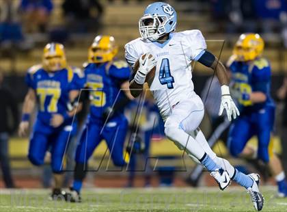 Thumbnail 2 in Central Valley vs West Mifflin (WPIAL Class AAA Semifinal) photogallery.