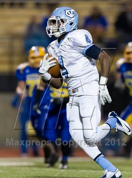 Thumbnail 3 in Central Valley vs West Mifflin (WPIAL Class AAA Semifinal) photogallery.