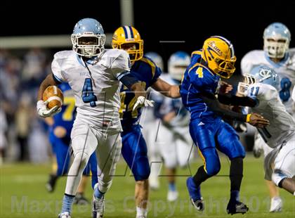 Thumbnail 1 in Central Valley vs West Mifflin (WPIAL Class AAA Semifinal) photogallery.