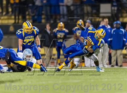 Thumbnail 2 in Central Valley vs West Mifflin (WPIAL Class AAA Semifinal) photogallery.