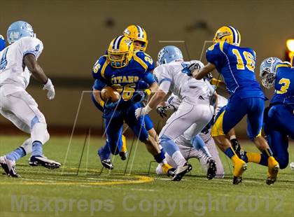 Thumbnail 2 in Central Valley vs West Mifflin (WPIAL Class AAA Semifinal) photogallery.