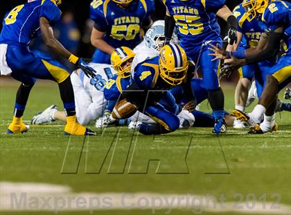 Thumbnail 1 in Central Valley vs West Mifflin (WPIAL Class AAA Semifinal) photogallery.