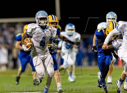 Thumbnail 3 in Central Valley vs West Mifflin (WPIAL Class AAA Semifinal) photogallery.