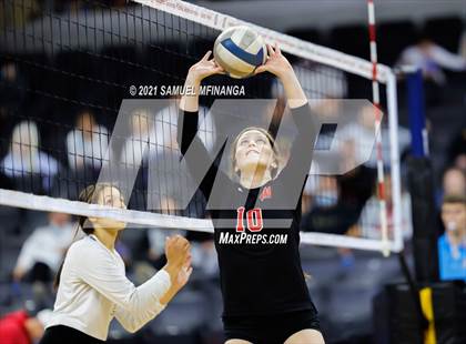Thumbnail 3 in Bellevue West @ Omaha Westside photogallery.