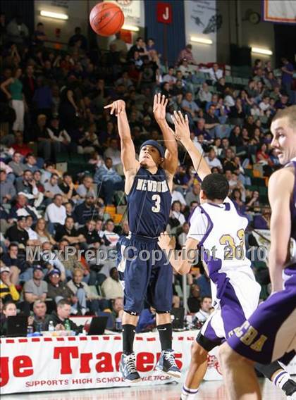 Thumbnail 2 in Christian Brothers vs. Newburgh Free Academy (NYSPHSAA Class AA Semifinal) photogallery.