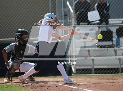 Thumbnail 1 in Sheldon @ Vista del Lago photogallery.