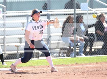 Thumbnail 3 in Sheldon @ Vista del Lago photogallery.