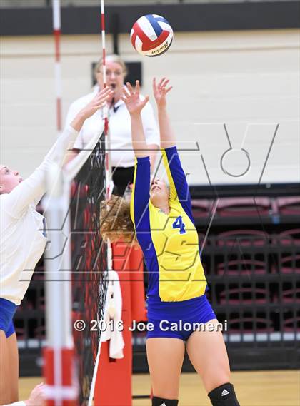 Thumbnail 3 in MacArthur [Douglas] vs Clemens (NEISD Invitational) photogallery.