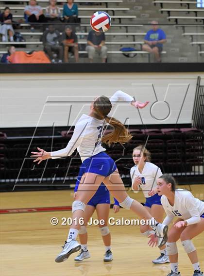 Thumbnail 3 in MacArthur [Douglas] vs Clemens (NEISD Invitational) photogallery.