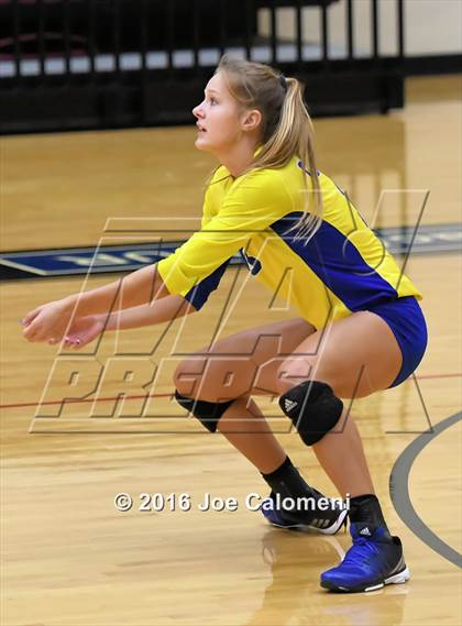 Thumbnail 3 in MacArthur [Douglas] vs Clemens (NEISD Invitational) photogallery.