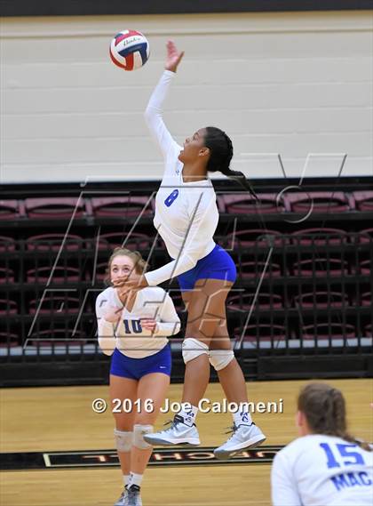 Thumbnail 2 in MacArthur [Douglas] vs Clemens (NEISD Invitational) photogallery.