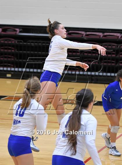 Thumbnail 2 in MacArthur [Douglas] vs Clemens (NEISD Invitational) photogallery.