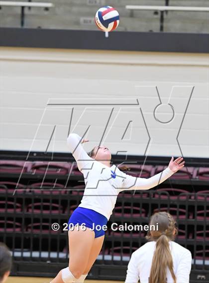 Thumbnail 2 in MacArthur [Douglas] vs Clemens (NEISD Invitational) photogallery.