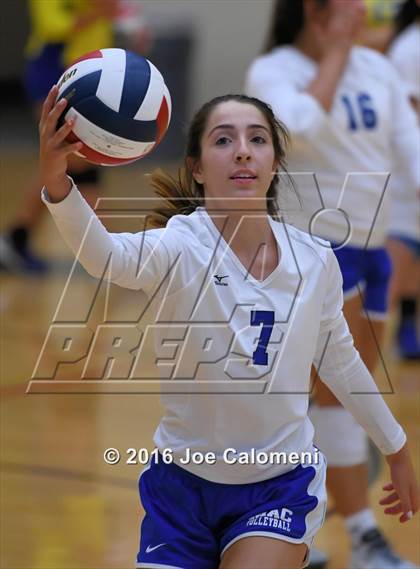 Thumbnail 3 in MacArthur [Douglas] vs Clemens (NEISD Invitational) photogallery.