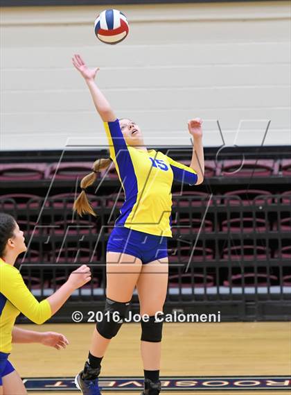 Thumbnail 2 in MacArthur [Douglas] vs Clemens (NEISD Invitational) photogallery.