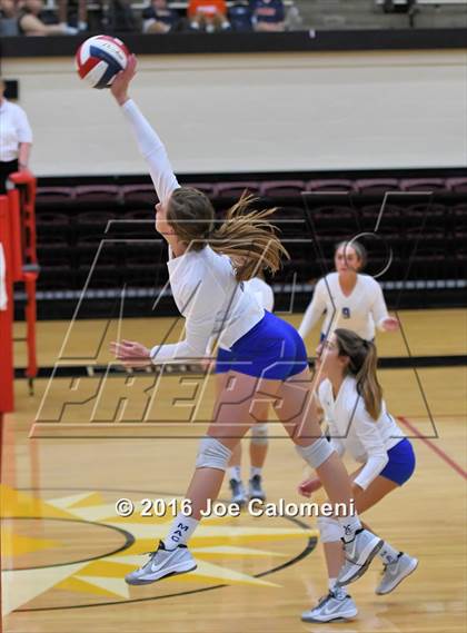 Thumbnail 2 in MacArthur [Douglas] vs Clemens (NEISD Invitational) photogallery.