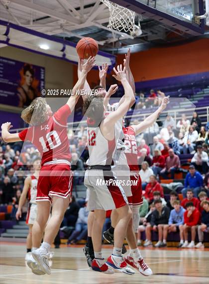 Thumbnail 3 in Our Lady of Lourdes Regional vs. Sullivan County (PIAA District 4 Class A Semifinal) photogallery.