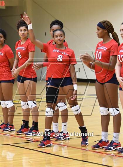 Thumbnail 1 in Roosevelt [Theodore] vs Stevens [John Paul] (Littleton Gym) photogallery.