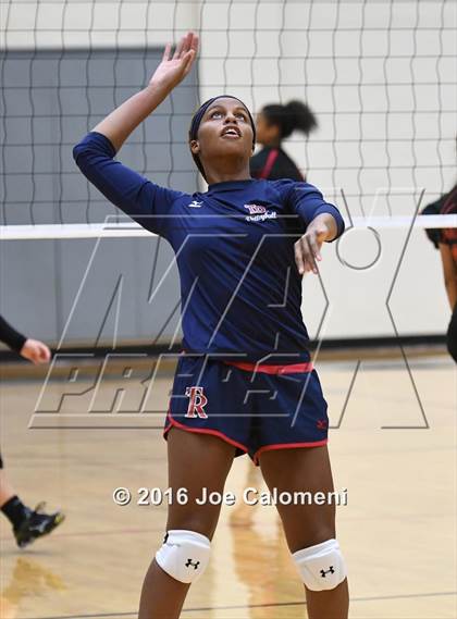 Thumbnail 3 in Roosevelt [Theodore] vs Stevens [John Paul] (Littleton Gym) photogallery.