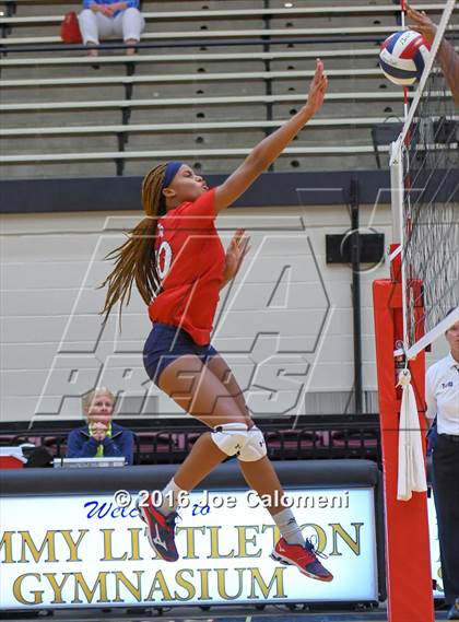 Thumbnail 2 in Roosevelt [Theodore] vs Stevens [John Paul] (Littleton Gym) photogallery.