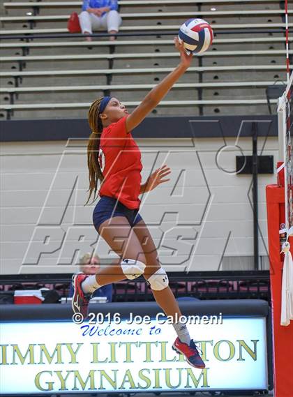 Thumbnail 1 in Roosevelt [Theodore] vs Stevens [John Paul] (Littleton Gym) photogallery.