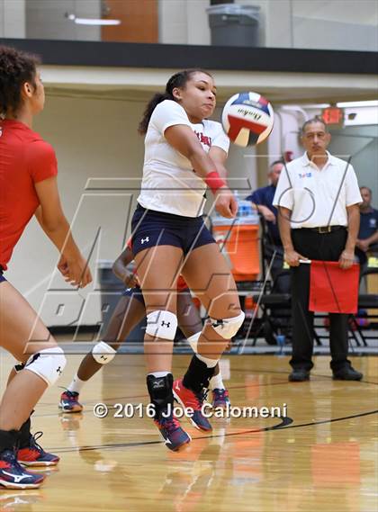 Thumbnail 1 in Roosevelt [Theodore] vs Stevens [John Paul] (Littleton Gym) photogallery.