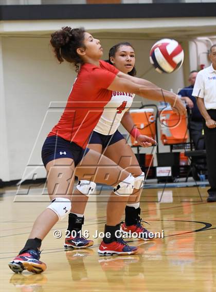 Thumbnail 3 in Roosevelt [Theodore] vs Stevens [John Paul] (Littleton Gym) photogallery.