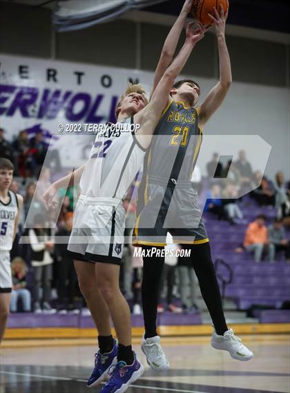 Thumbnail 3 in Roy vs. Riverton (Riverton Holiday Tournament) photogallery.