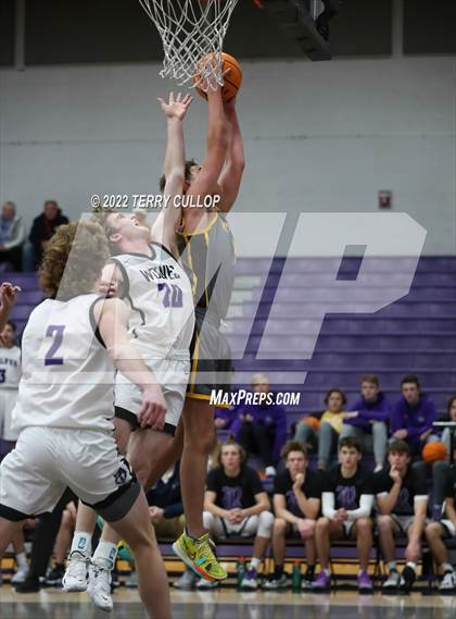 Thumbnail 1 in Roy vs. Riverton (Riverton Holiday Tournament) photogallery.