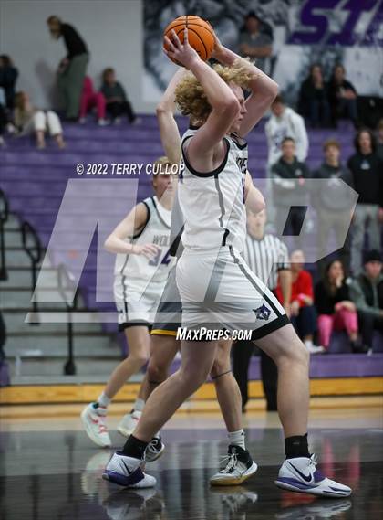 Thumbnail 1 in Roy vs. Riverton (Riverton Holiday Tournament) photogallery.