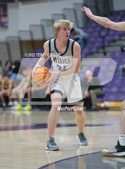 Thumbnail 2 in Roy vs. Riverton (Riverton Holiday Tournament) photogallery.