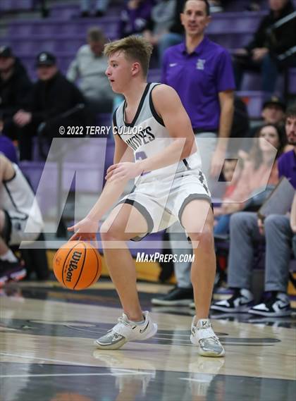 Thumbnail 2 in Roy vs. Riverton (Riverton Holiday Tournament) photogallery.