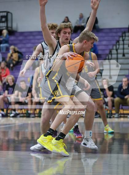 Thumbnail 1 in Roy vs. Riverton (Riverton Holiday Tournament) photogallery.