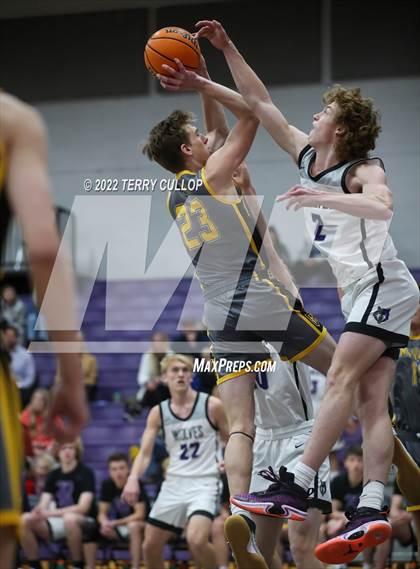 Thumbnail 2 in Roy vs. Riverton (Riverton Holiday Tournament) photogallery.