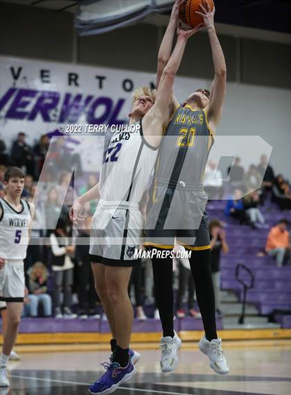 Thumbnail 2 in Roy vs. Riverton (Riverton Holiday Tournament) photogallery.