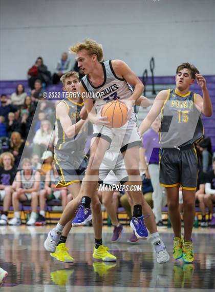 Thumbnail 1 in Roy vs. Riverton (Riverton Holiday Tournament) photogallery.