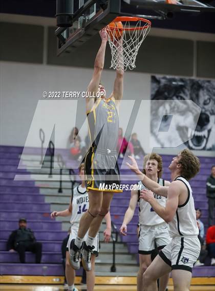 Thumbnail 1 in Roy vs. Riverton (Riverton Holiday Tournament) photogallery.