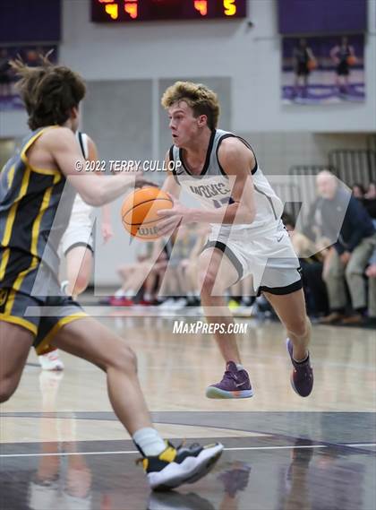 Thumbnail 3 in Roy vs. Riverton (Riverton Holiday Tournament) photogallery.